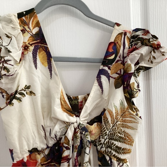 Taylor cream floral dress - Picture 3 of 12